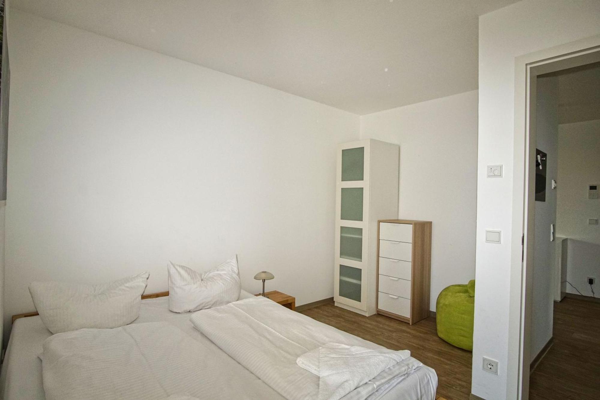 Haus Hafenkieker Fewo 08 - Balkon, Hafenblick プットブス エクステリア 写真